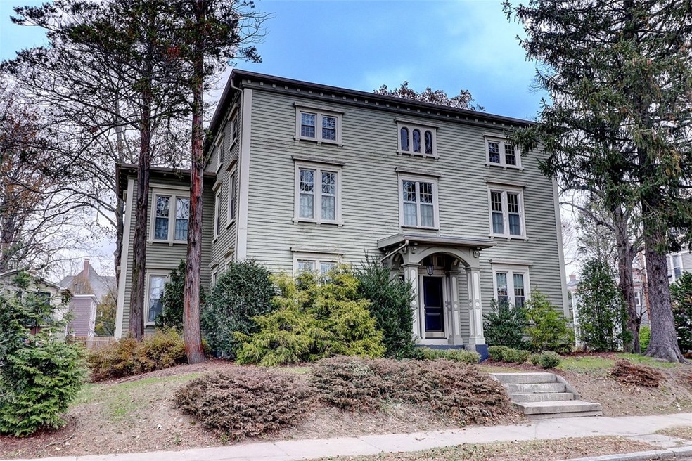 76 Ivy St unit 1, Providence, RI 02906 - photo 1