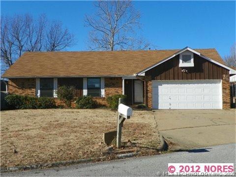 4004 S Birch Ave, Broken Arrow, OK 74011 - photo 1