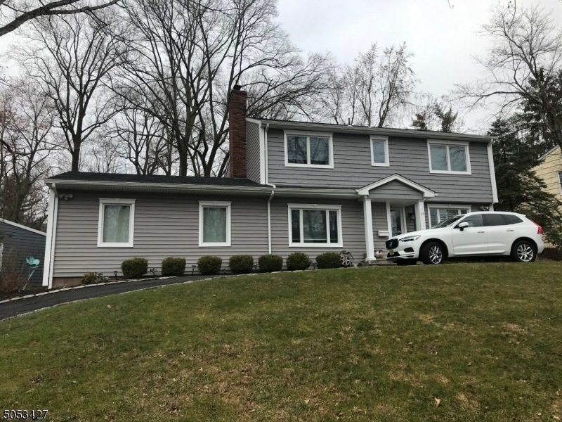 19 Rossmore Terrace, Livingston, NJ 07039 - photo 1