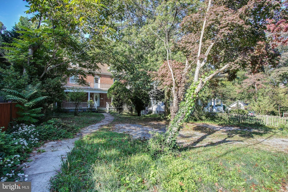 209 Lincoln Ave, Takoma Park, MD 20912 - photo 1