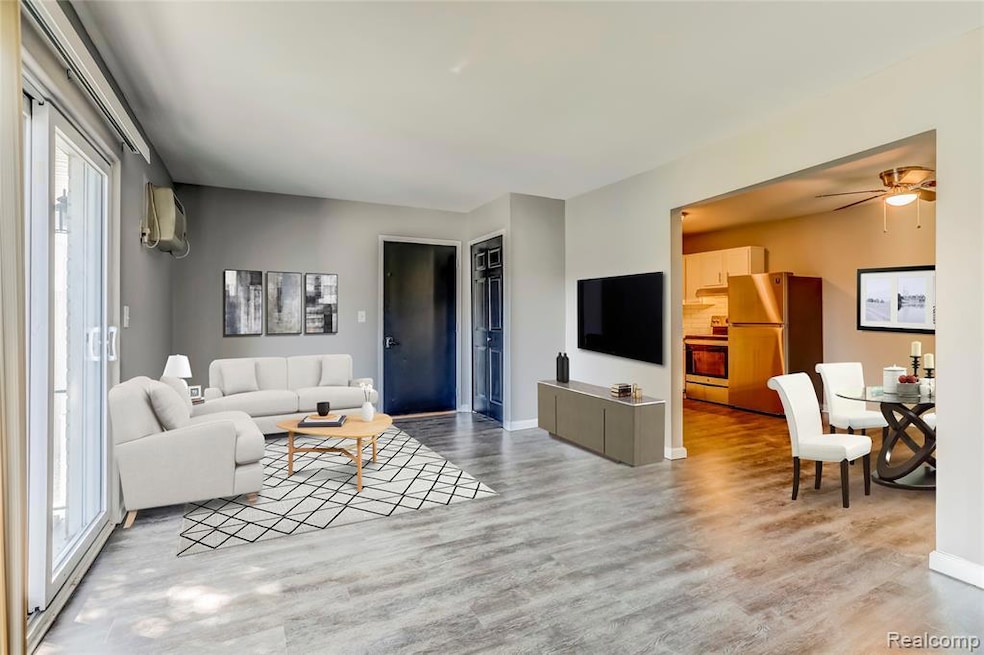 5640 Pardee Ave unit 1, Dearborn Heights, MI 48125 - photo 1