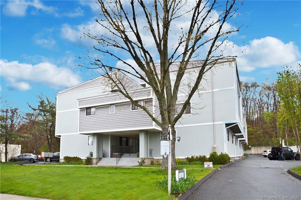 296 Main Ave unit 2, Norwalk, CT 06851 - photo 1