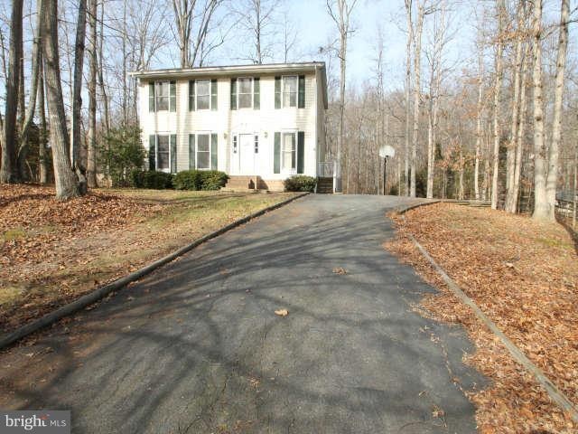 10724 Cedar Post Ln, Spotsylvania, VA 22553 - photo 1