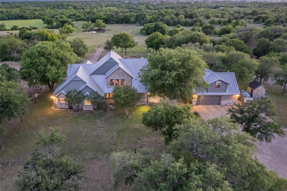 2010 Flat Rock Rd, Azle, TX 76020 - photo 1