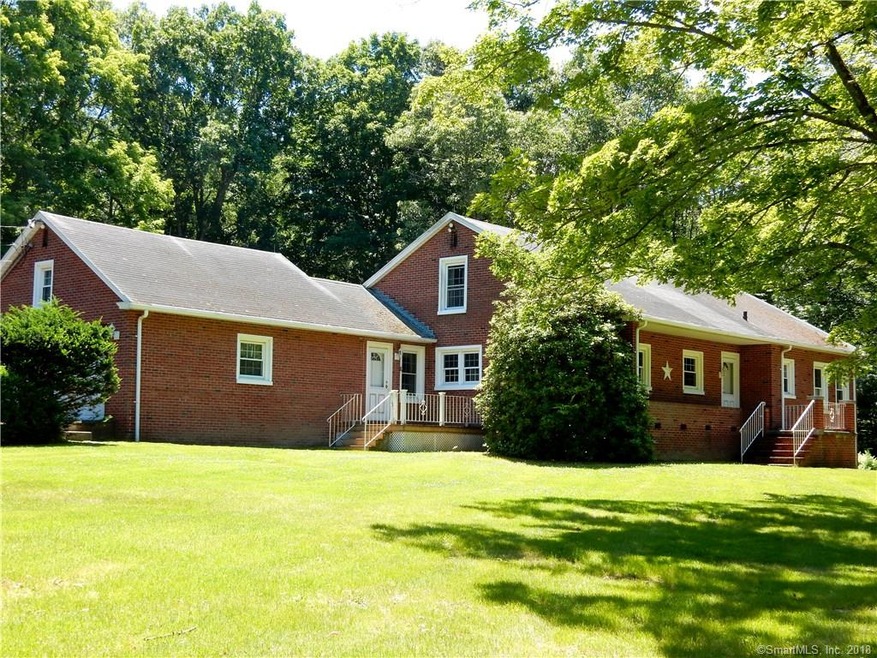 Front Left View of home.