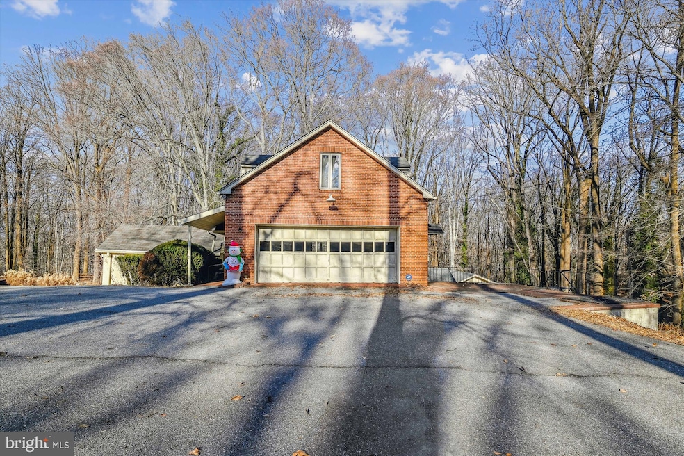 616 Gun Rd, Halethorpe, MD 21227 - photo 1