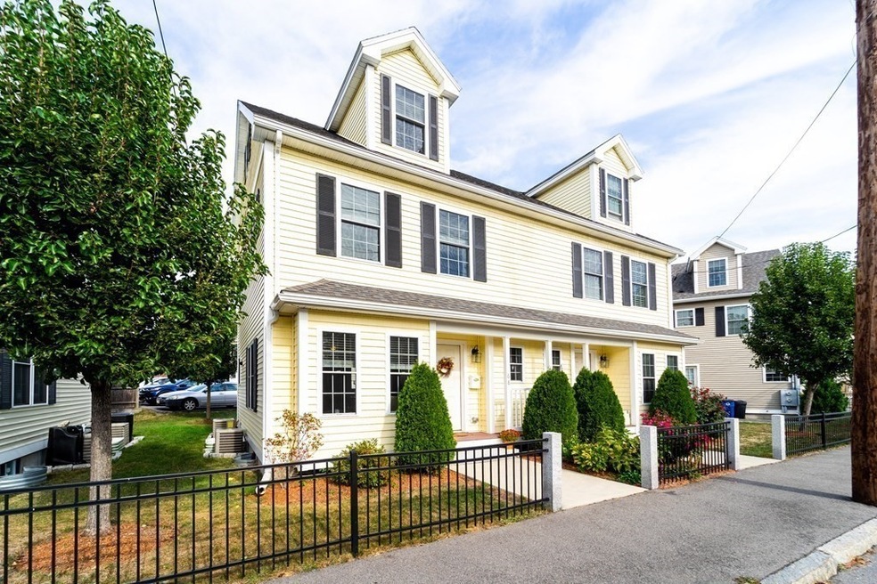 68 Sumner St unit 68, Quincy, MA 02169 - photo 1