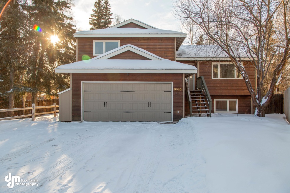 3910 Eric Circle
