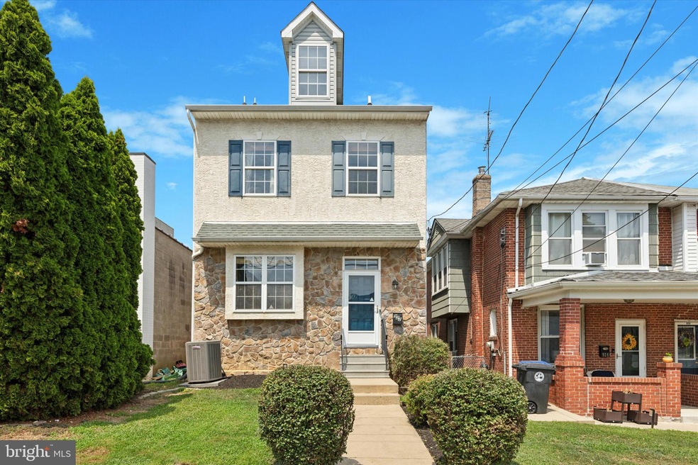 922 Maple St, Conshohocken, PA 19428 - photo 1