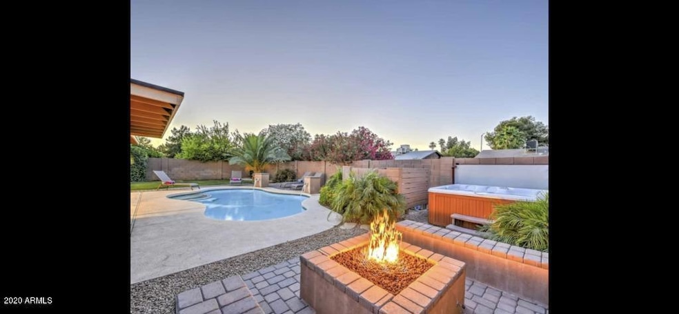 mesa firepit