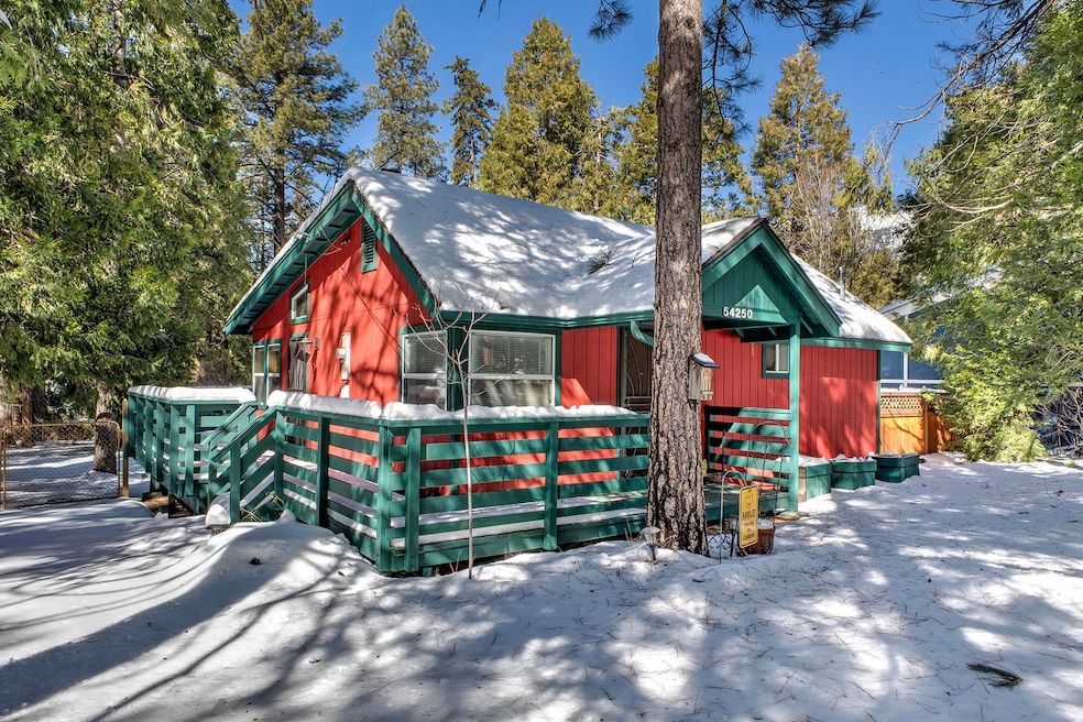 54250 Strawberry Vly Dr