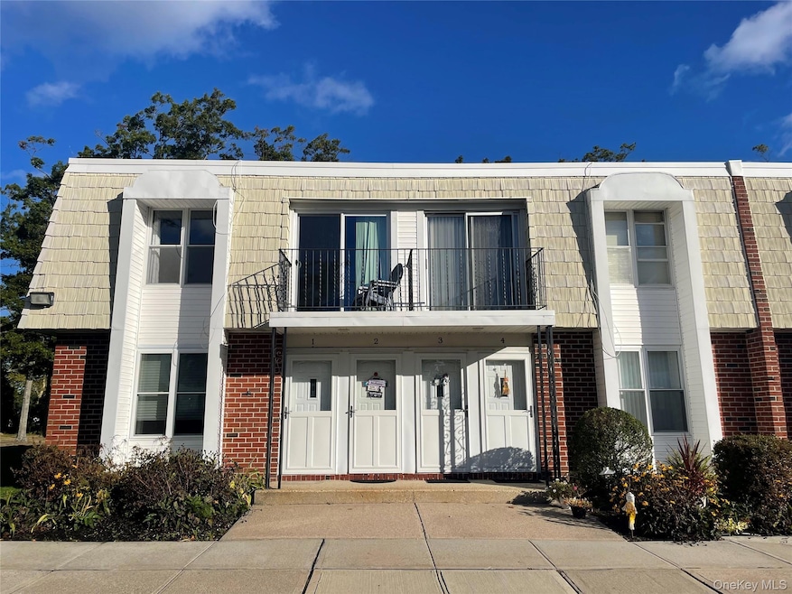 51 Rocky Point Yaphank Rd unit 2, Rocky Point, NY 11778 - photo 1