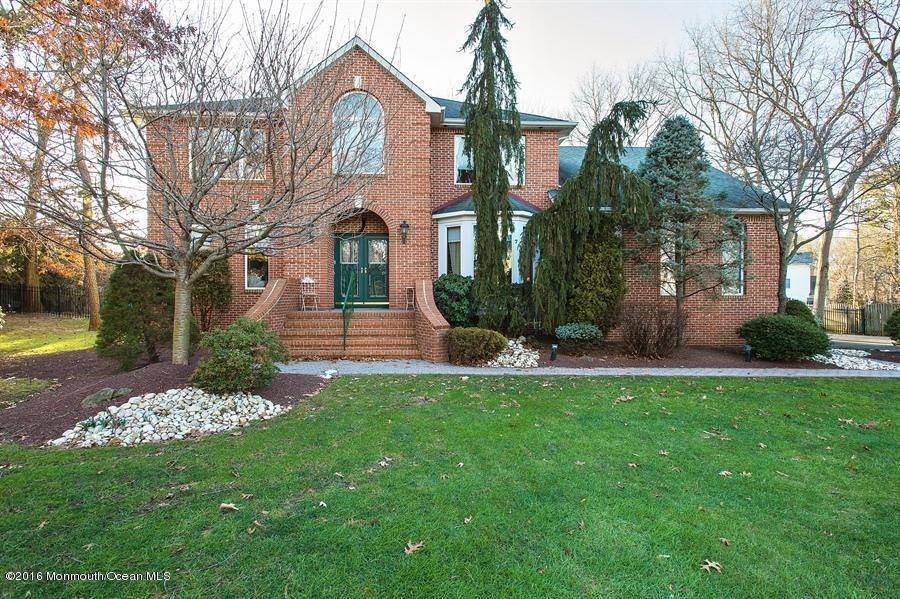 7 Joyce Court