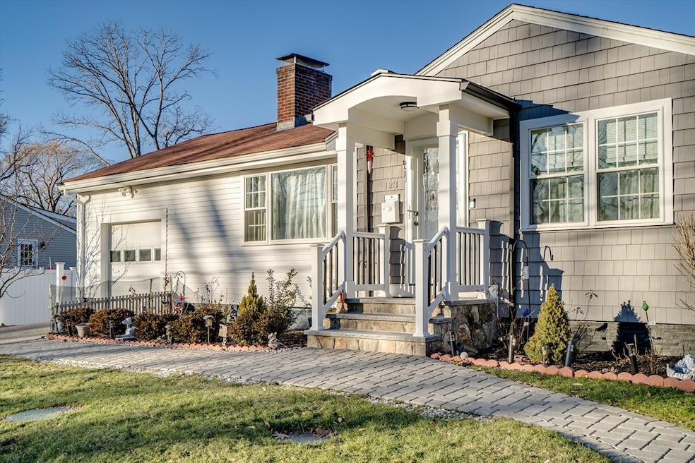 Sold $675,000 • Co-Listing Agent