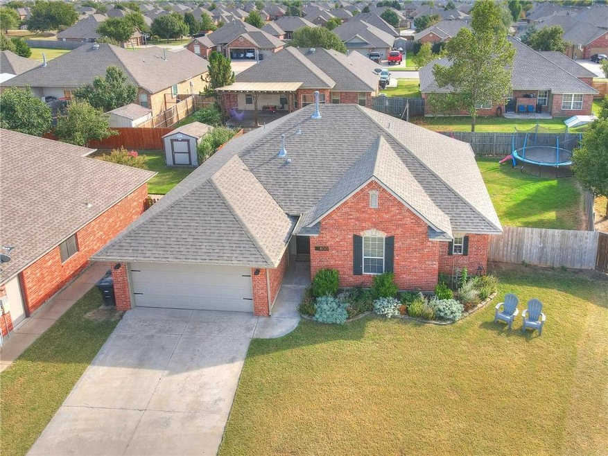 Front: Located in the  Moore School District with 