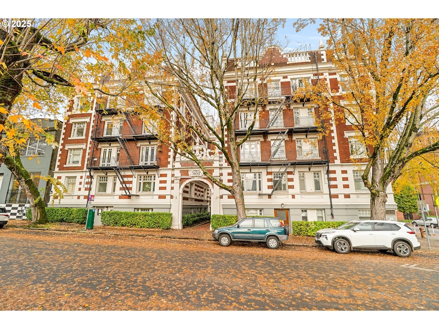 Tudor Arms Apartments unit 506, Portland, OR 97209 - photo 1