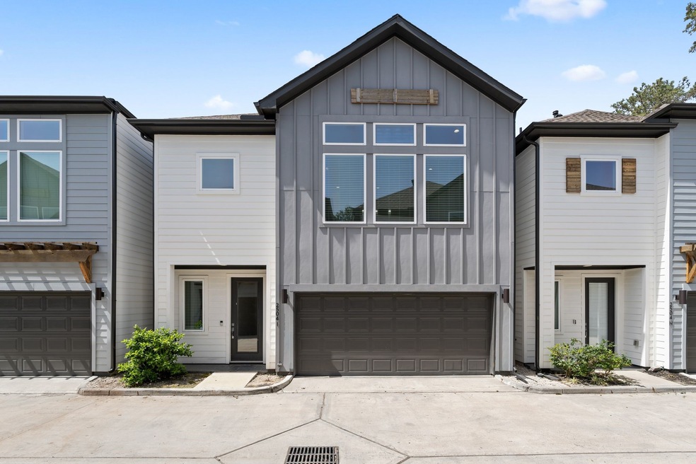 2504 W Tidwell Rd unit I, Houston, TX 77091 - photo 1