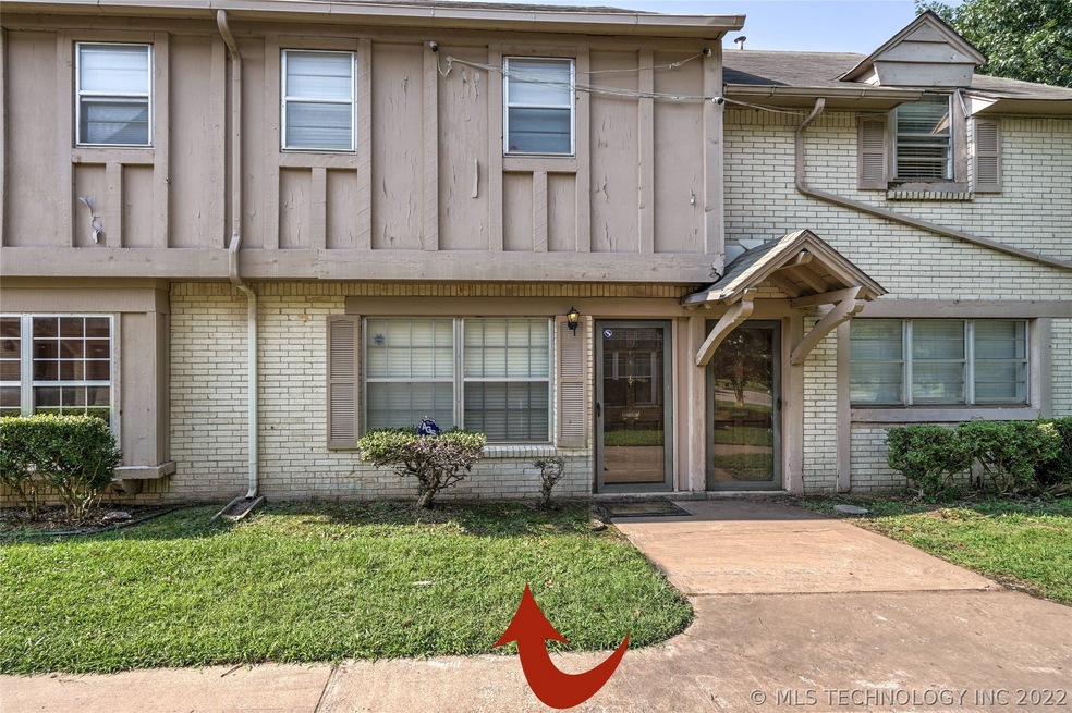 6112 S Madison Place unit C, Tulsa, OK 74136 - photo 1