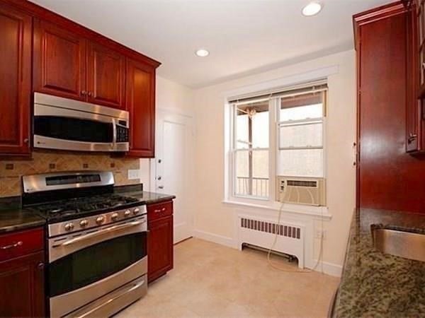 88 Strathmore Rd unit 8, Brighton, MA 02135 - photo 1