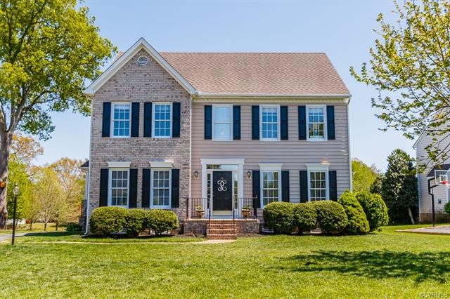 Welcome to 5819 Shady Hills Way!