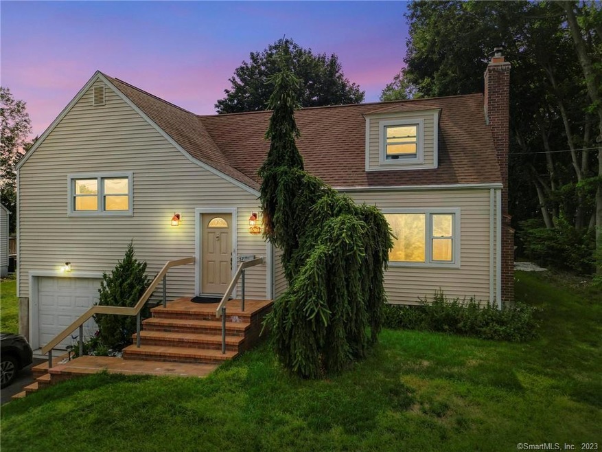 57 Tom Lin Rd, Newington, CT 06111 - photo 1