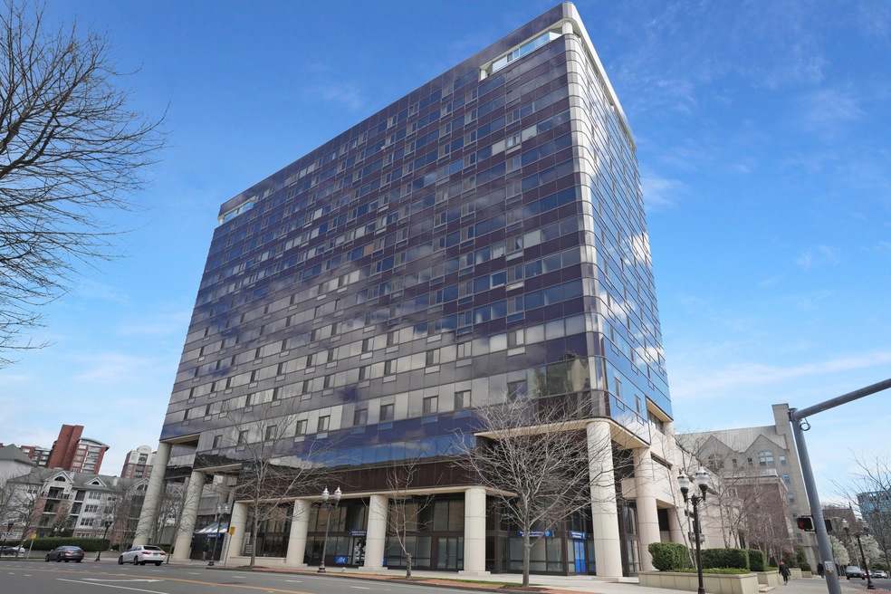 The Biltmore unit 809, Stamford, CT 06901 - photo 1