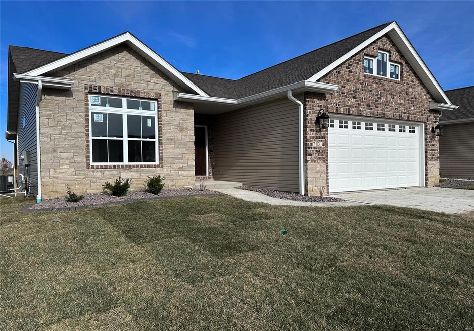 7131 Remington Villa Dr, Maryville, IL 62062 - photo 1