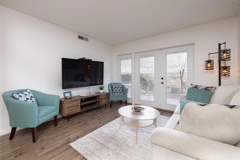 1845 W Canyon View Dr unit 302, St. George, UT 84770 - photo 1