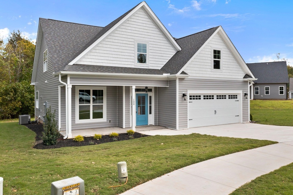 Sold $384,900 • Co-Listing Agent