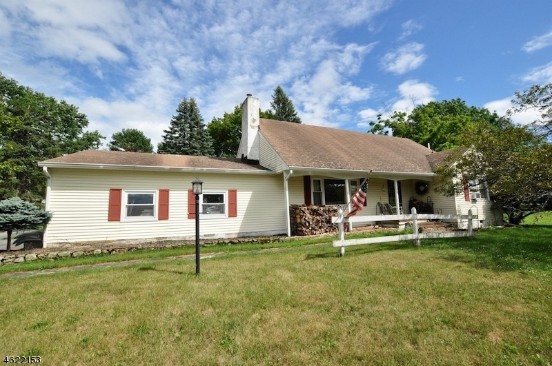 219 Mission Rd, Washington Twp., NJ 07853 - photo 1