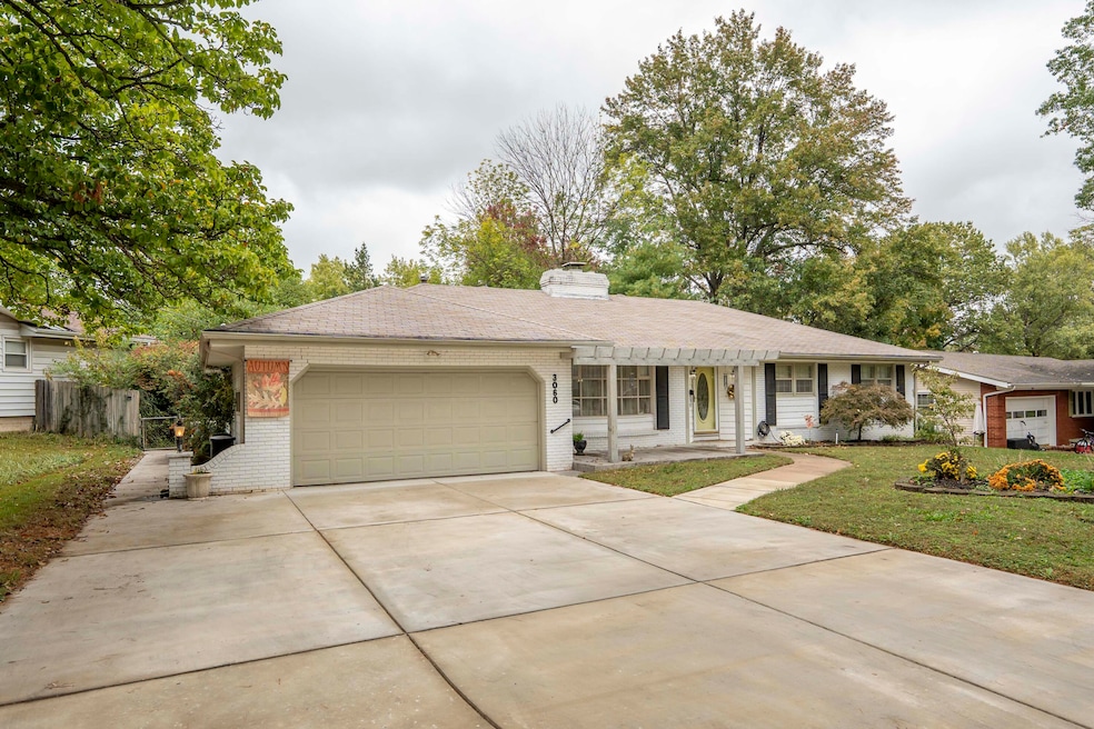 3060 S Greenbrier Ave, Springfield, MO 65804 - photo 1