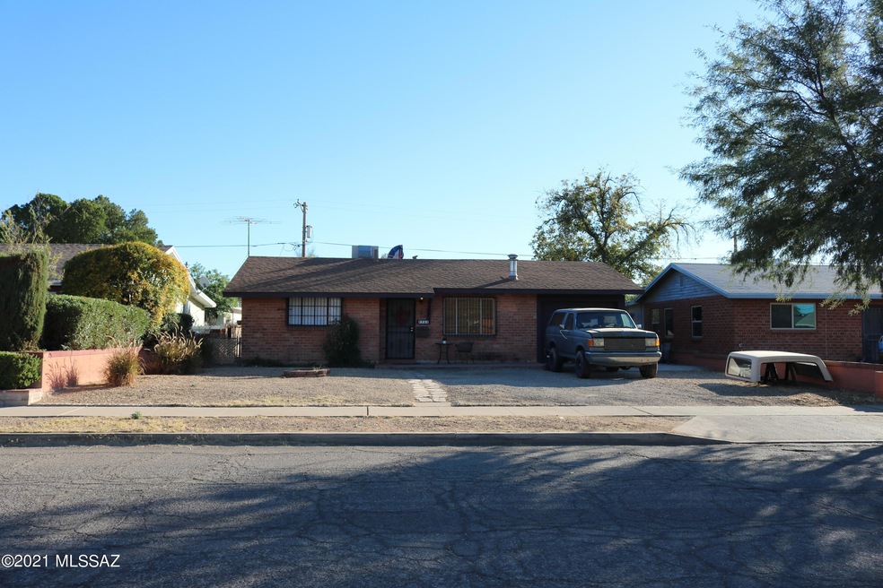 2722 E 20th St, Tucson, AZ 85716 - photo 1