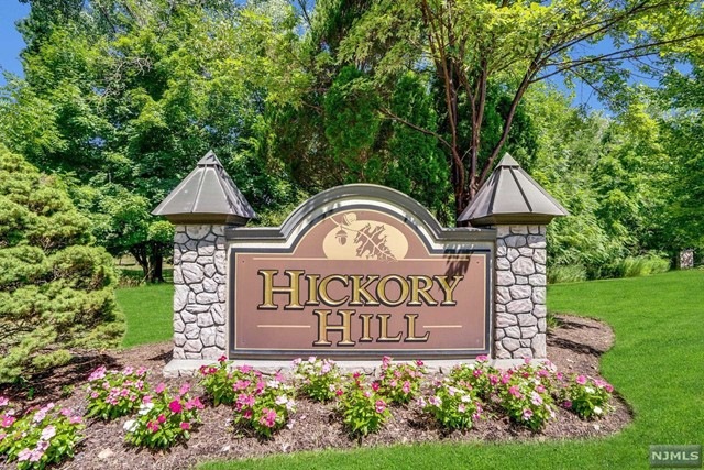 6 Independence Trail, Totowa, NJ 07512 - photo 1