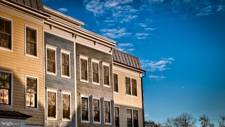 825 N Alfred St unit DUNCAN, Alexandria, VA 22314 - photo 1