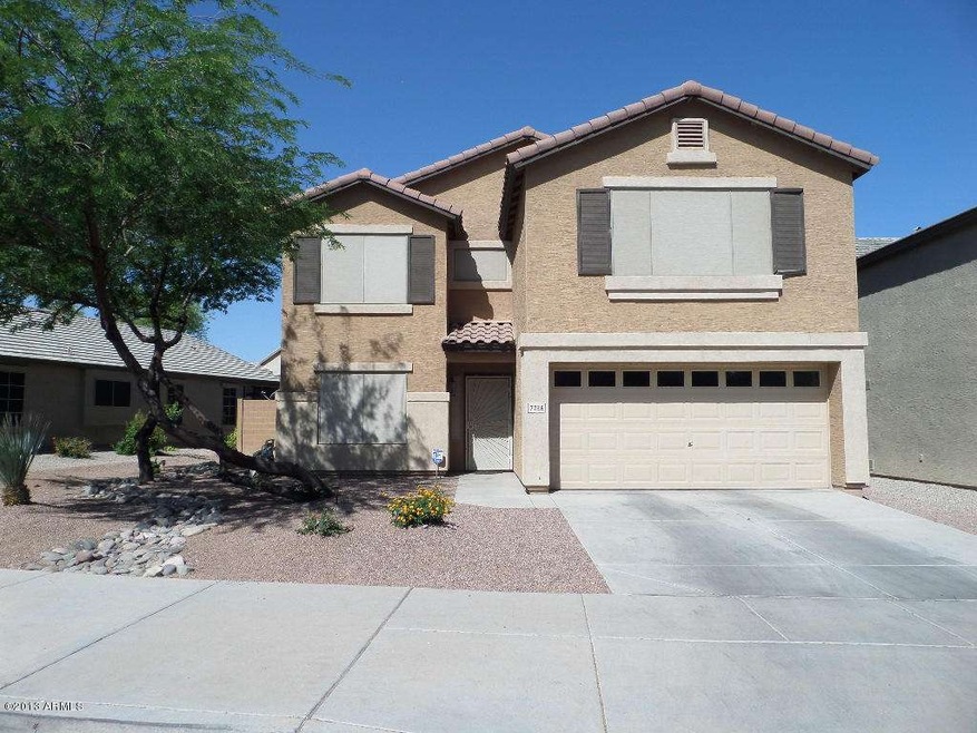 47th Ln - front