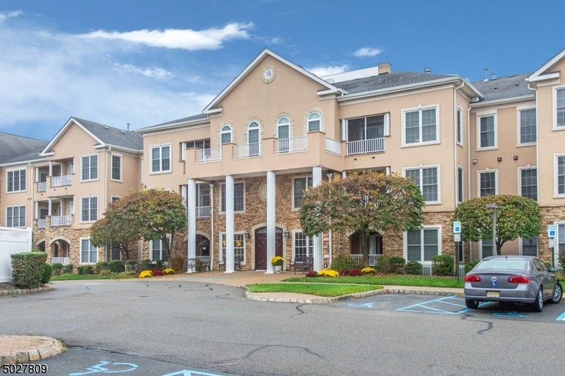 4102 Cleveland Ln unit 102, Rockaway, NJ 07866 - photo 1