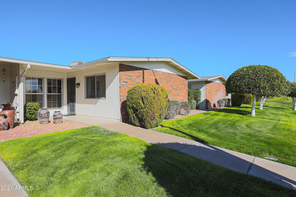 17326 N Del Webb Blvd unit 38B, Sun City, AZ 85373 - photo 1