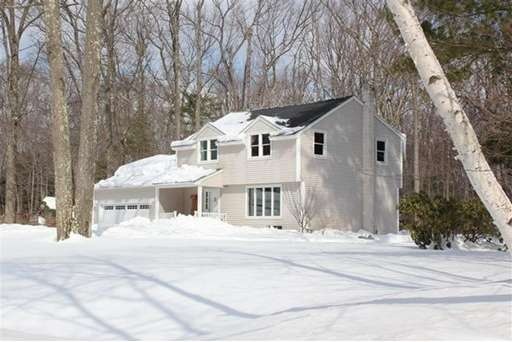 17 Gordon Dr, Londonderry, NH 03053 - photo 1