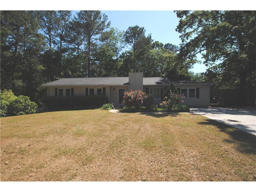 2415 Ridgedale Dr, Grayson, GA 30017 - photo 1