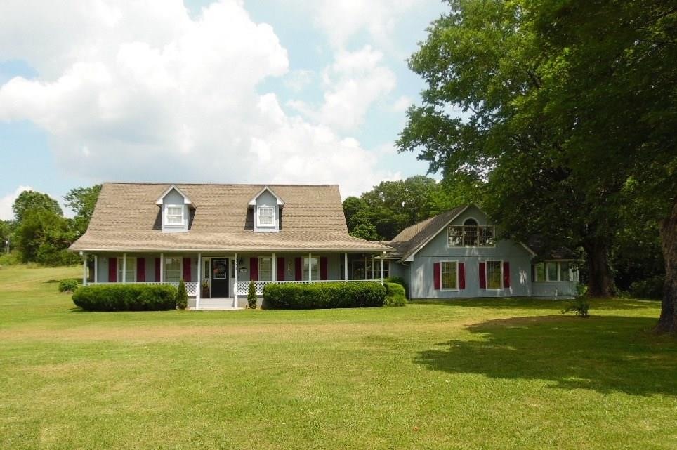 17034 Robinson Rd, Siloam Springs, AR 72761 - photo 1