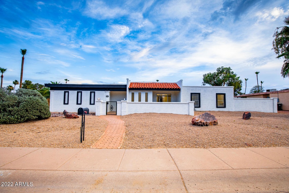 Sold $875,000 • Co-Listing Agent