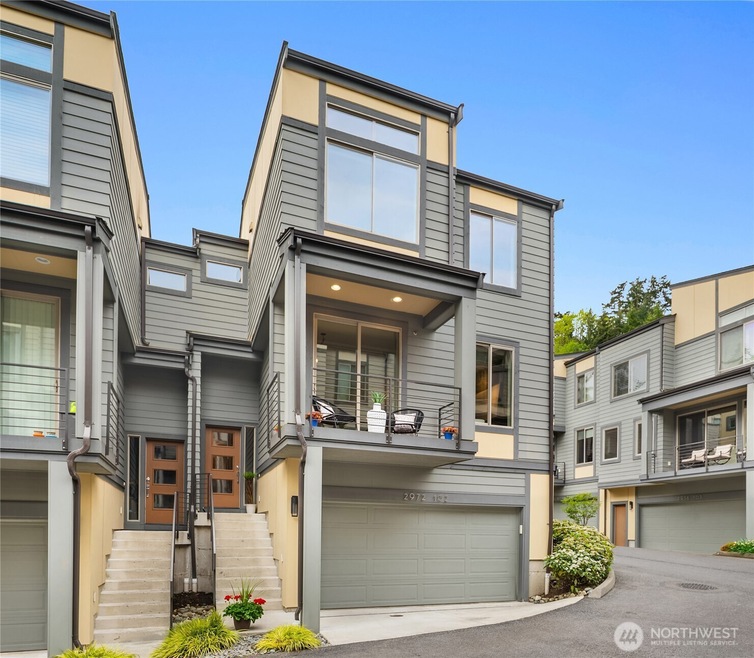Sold $1,840,000 • Co-Listing Agent