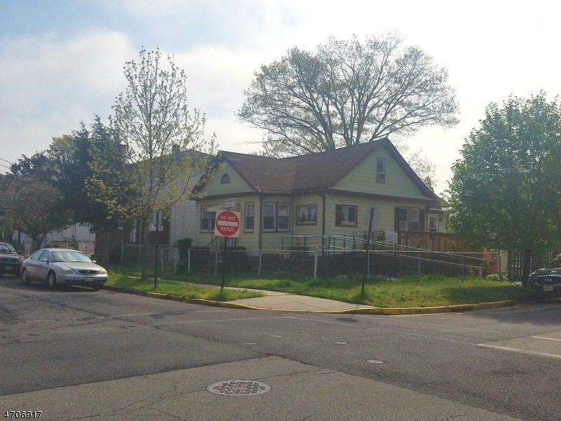 45 W 18th St, Linden, NJ 07036 - photo 1