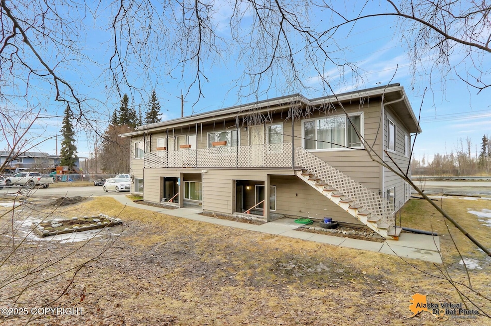 5300 Taku Dr, Anchorage, AK 99508 - photo 1