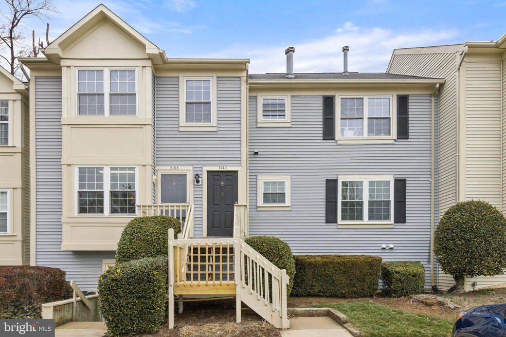 712 B Cedar Crest Dr, Warrenton, VA 20186 - photo 1