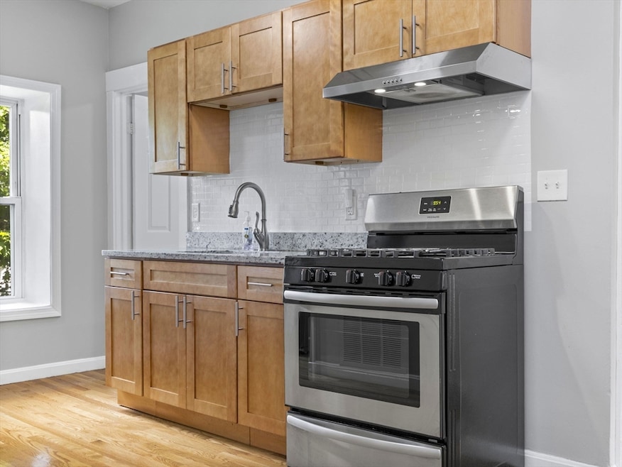 47 Coleman St unit 3, Dorchester, MA 02125 - photo 1