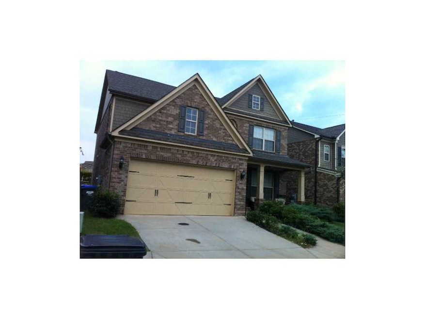 Exterior Front. 4-sides bridge, 5-bed room,3-full 