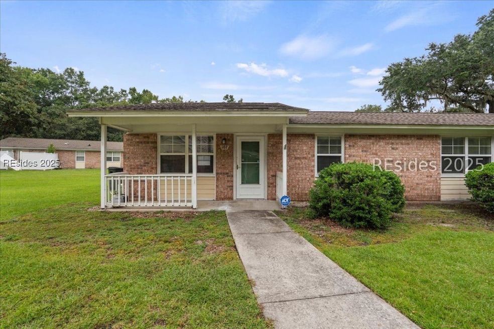 1 Taft St unit 107, Beaufort, SC 29902 - photo 1