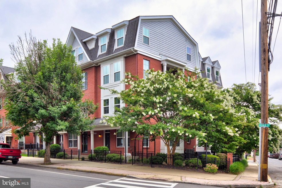 1000 Dekalb St unit 6, Norristown, PA 19401 - photo 1