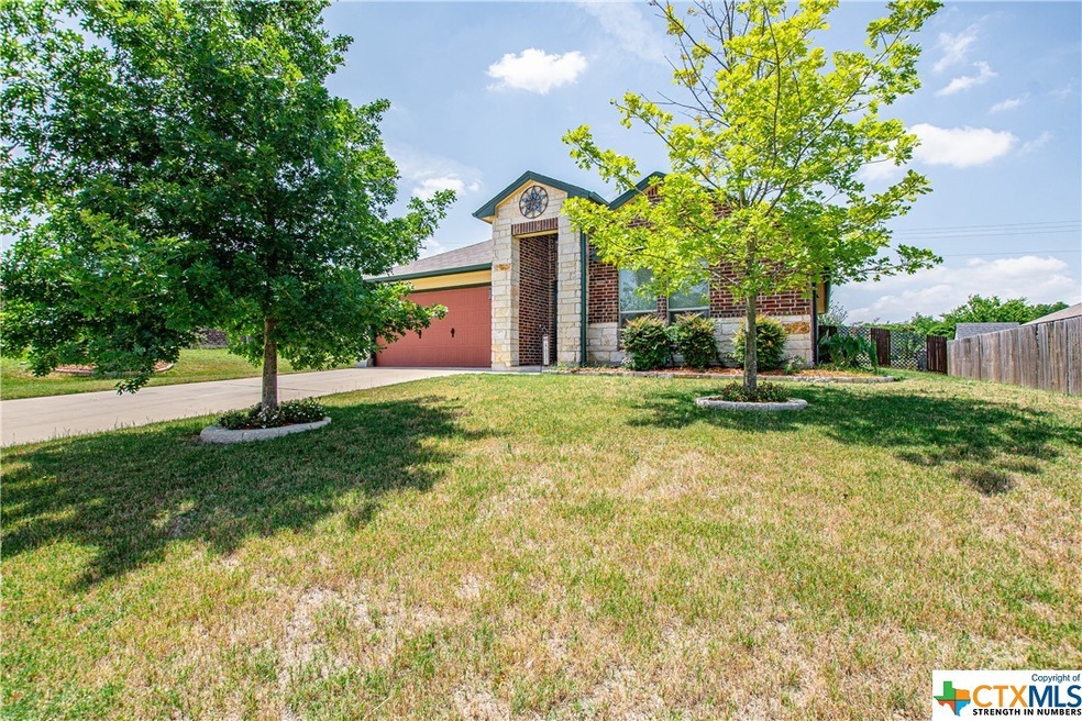 403 Coby Dr, Troy, TX 76579 - photo 1